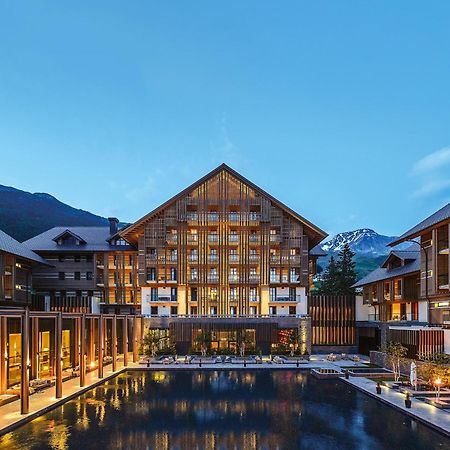 The Chedi Andermatt Hotel Exterior photo