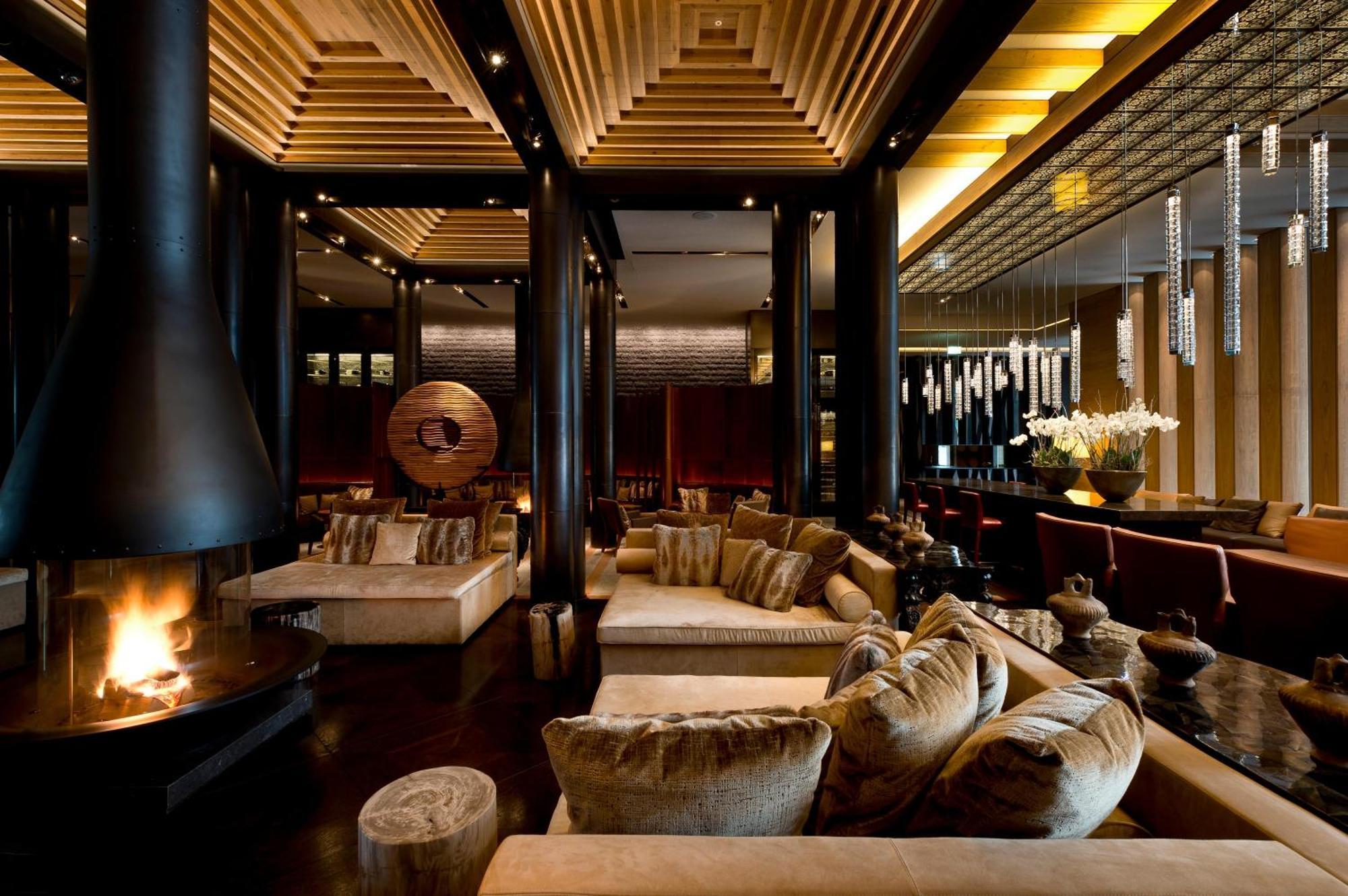 The Chedi Andermatt Hotel Exterior photo